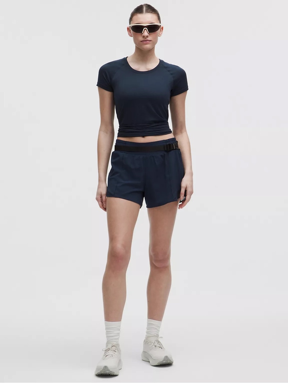 Lululemon Hotty Hot High-Rise Lined Short 4" true navy sz 4